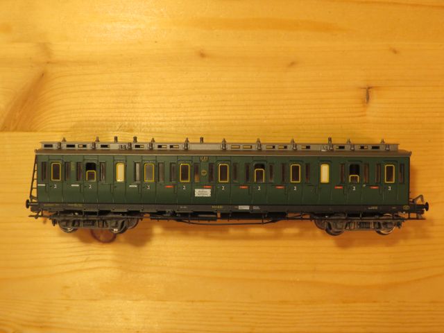 Fleischmann 5087 DRG 4-achs. Abteilwagen 3.Kl. 41 811 Erfurt